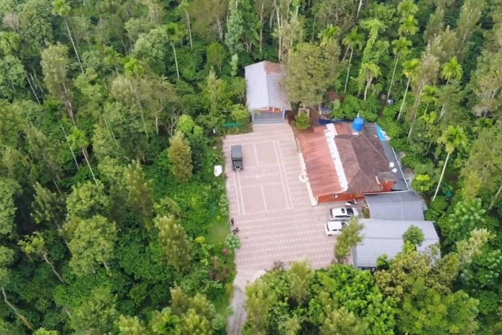 Entire Villa At The Heart Of The Wayanad Forest. Kutta Exterior photo